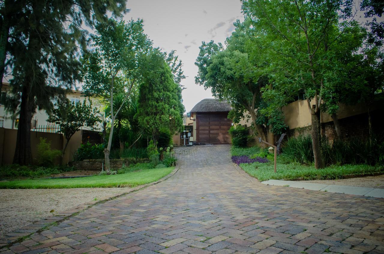 The Rivonia River Lodge Johannesburg Exterior foto