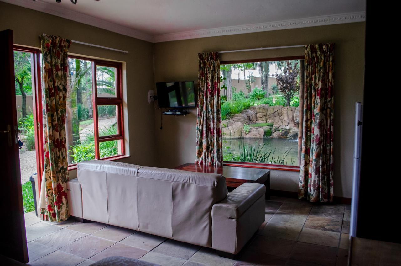 The Rivonia River Lodge Johannesburg Exterior foto